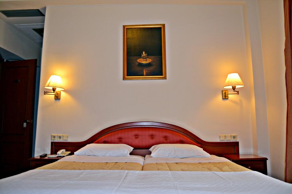 Pythia Art Hotel Delphoi Szoba fotó
